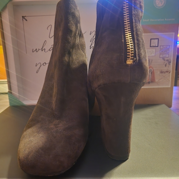 Nine West Brown Heeled Boots - Picture 2 of 6